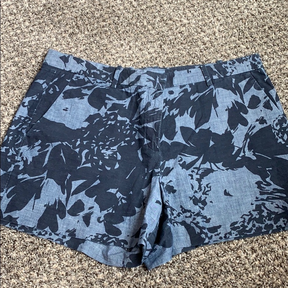 Gap - Floral Short - Size 14